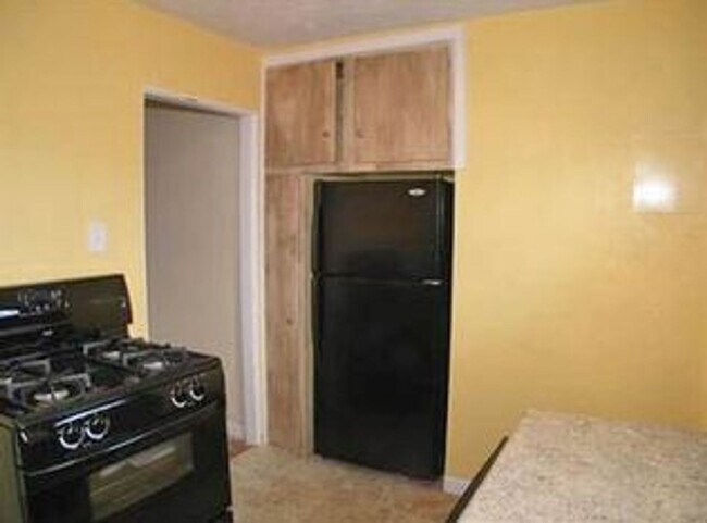 Foto del edificio - 3408-3412 Milwaukee Street