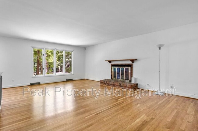 Building Photo - 13614 Quail Hollow Ln