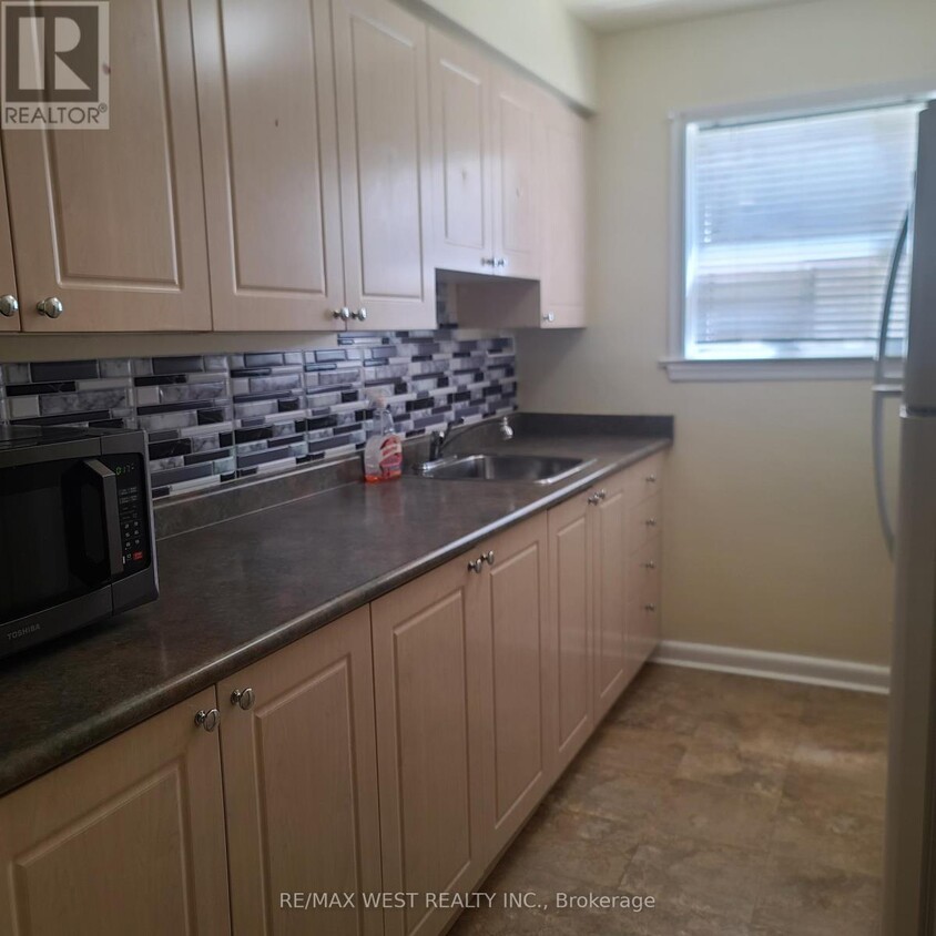 Photo principale - 3576 Dufferin St