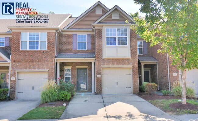 Wonderful 3 bedroom townhome! Attached gar... - Wonderful 3 bedroom townhome! Attached gar...