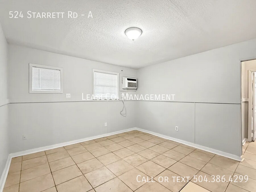 Foto del edificio - 524 Starrett Rd