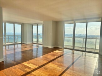 Building Photo - 50 Biscayne Blvd