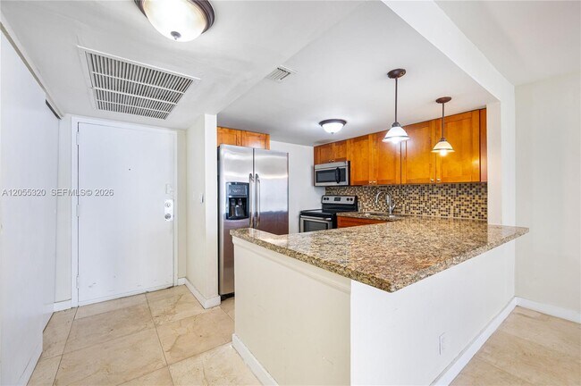 Foto del edificio - 601 Three Islands Blvd