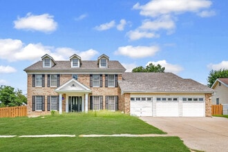 Building Photo - 15509 Debridge Way