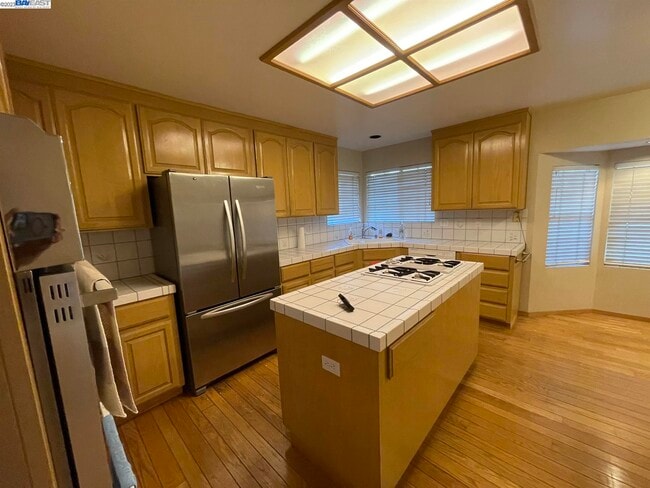 Building Photo - 1589 Camino Monde