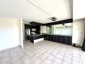 Building Photo - 445 Kaiolu St