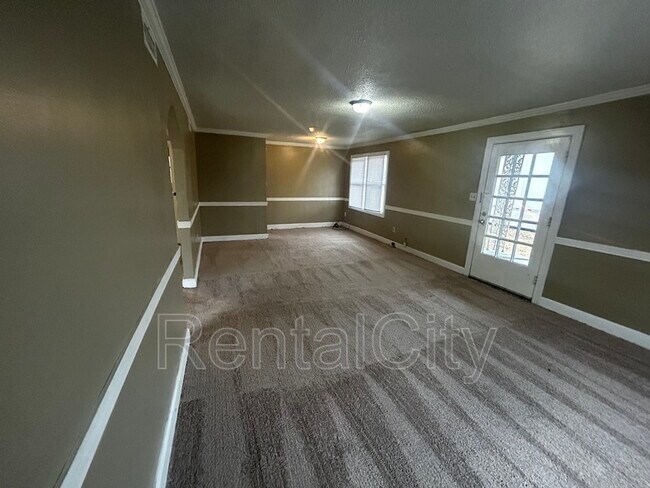 Foto del edificio - 1108 Warren St
