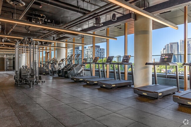 Studio de fitness - West House