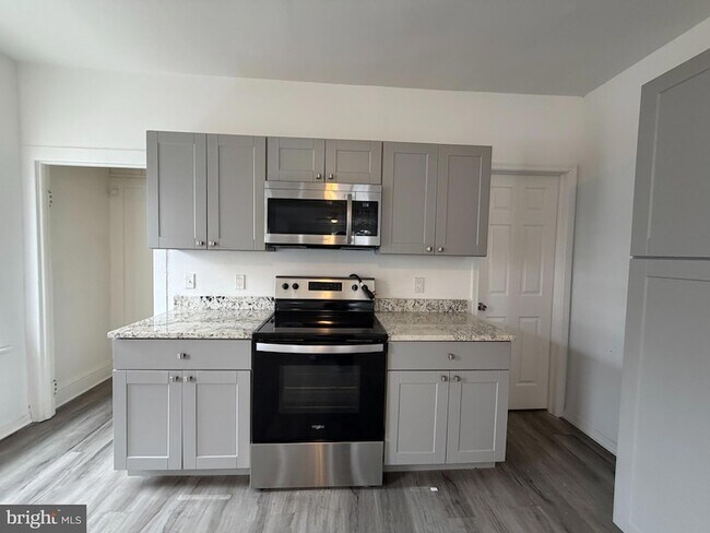 Foto del edificio - 731 E 4th St