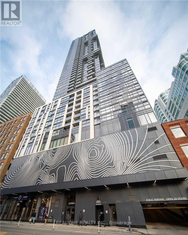 Building Photo - 87 Peter St