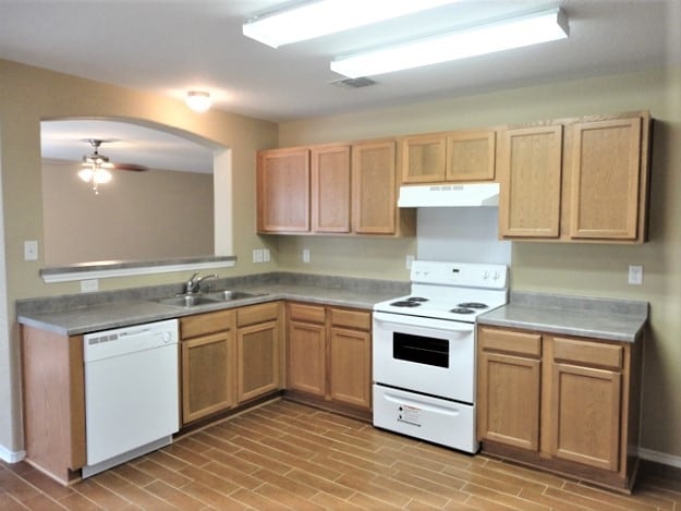 Building Photo - 9302 Longmire Ter