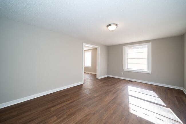 Foto del edificio - 3225 4th Ave N