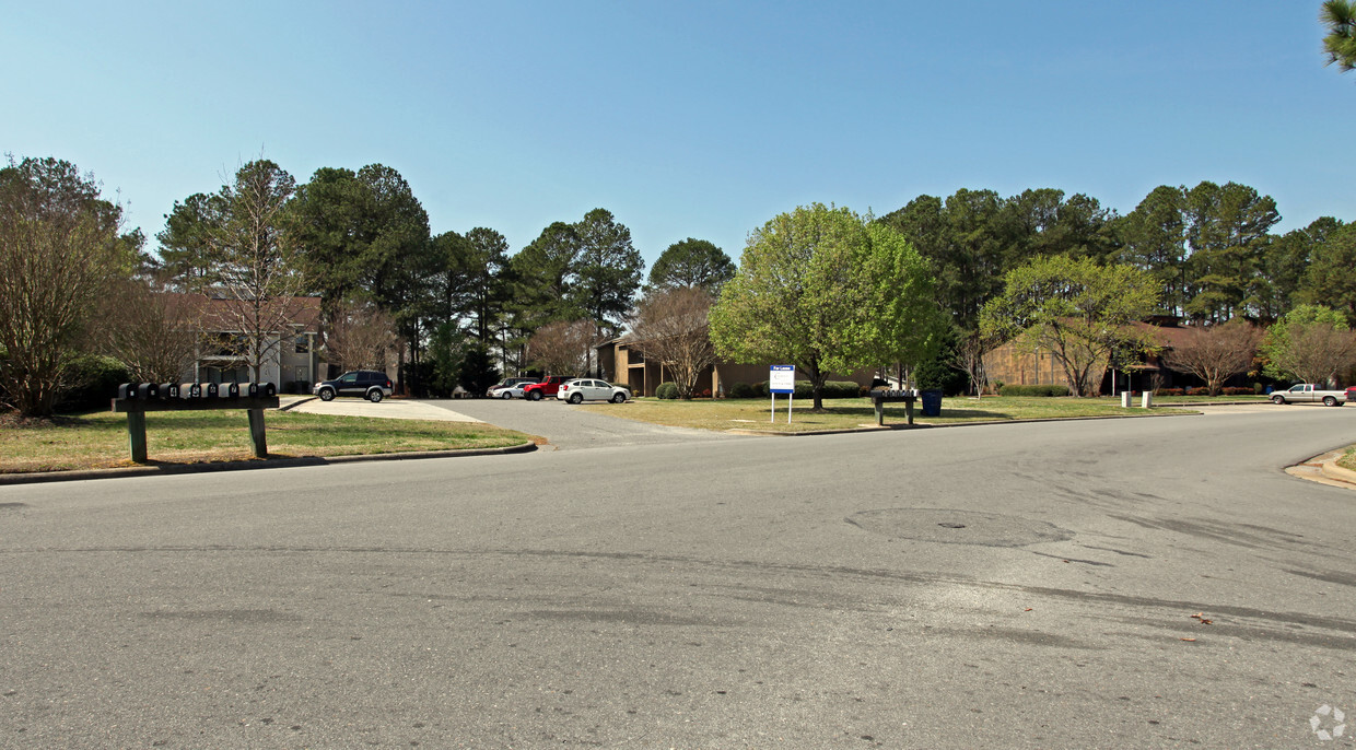 Building Photo - Fairfield Apartments