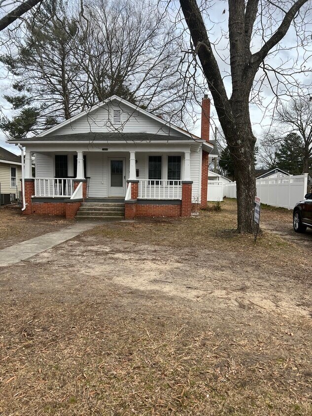 Primary Photo - 1330 Hamilton Street, Roanoke Rapids