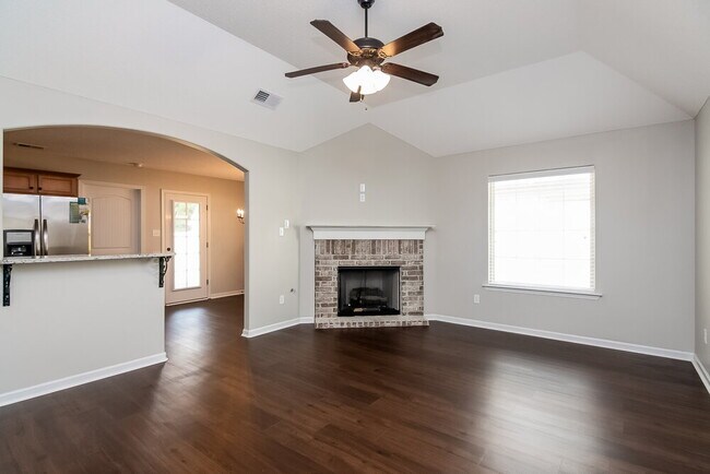 Building Photo - 9429 Darren Cir S