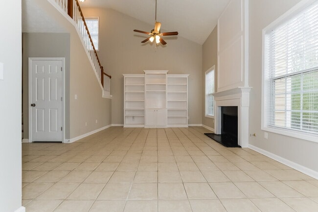 Building Photo - 416 Heathcliff Ct