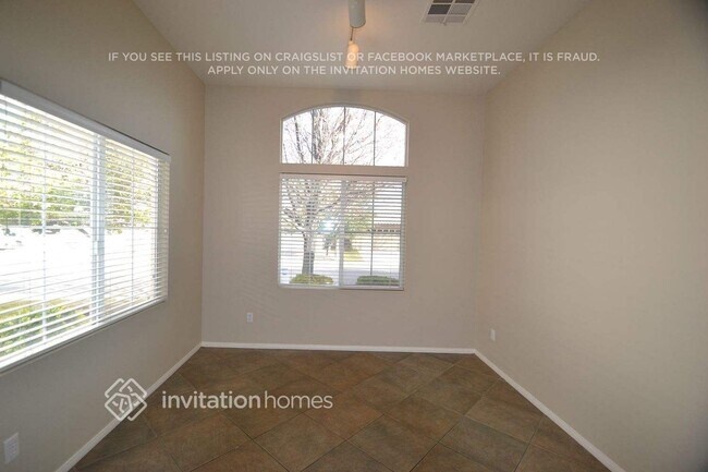 Foto del edificio - 809 Windhook St