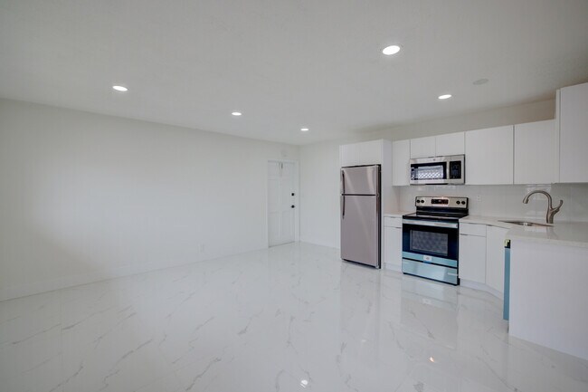 Foto del edificio - Court St LLC
