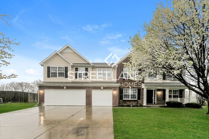 Foto principal - Spacious 5 bedroom home in Plainfield! $10...
