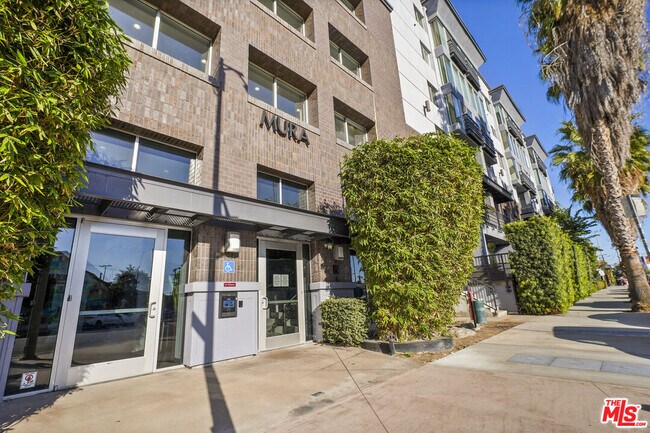Foto del edificio - 629 Traction Ave