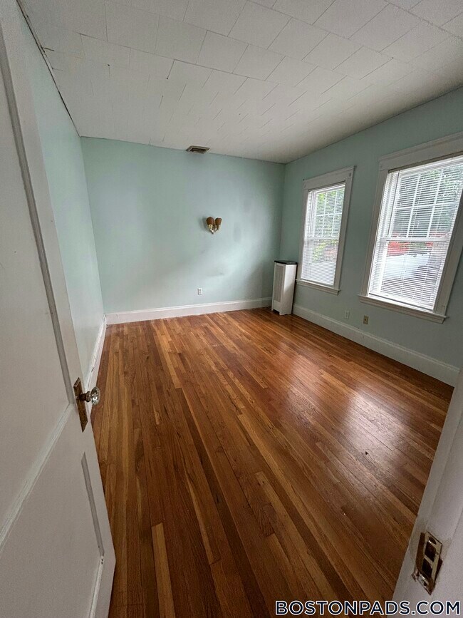 Foto del edificio - 30 Lawrence St