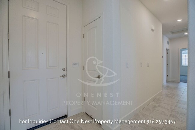 Building Photo - Twelve Bridges 4-bedroom, 2-bath home offering nearly 2,000 sq ft