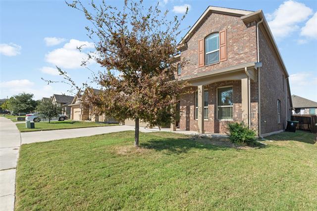 Building Photo - 1413 Lake Grove Dr