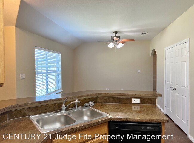 Foto del edificio - 3 br, 2 bath House - 120 Sunburst Court