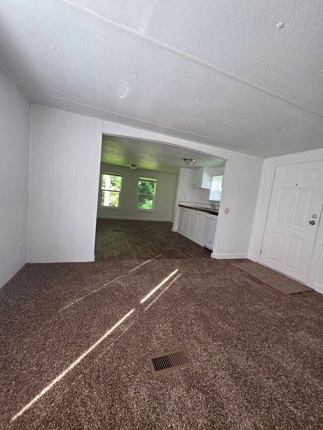 Foto del edificio - 3135 Calloway Dr