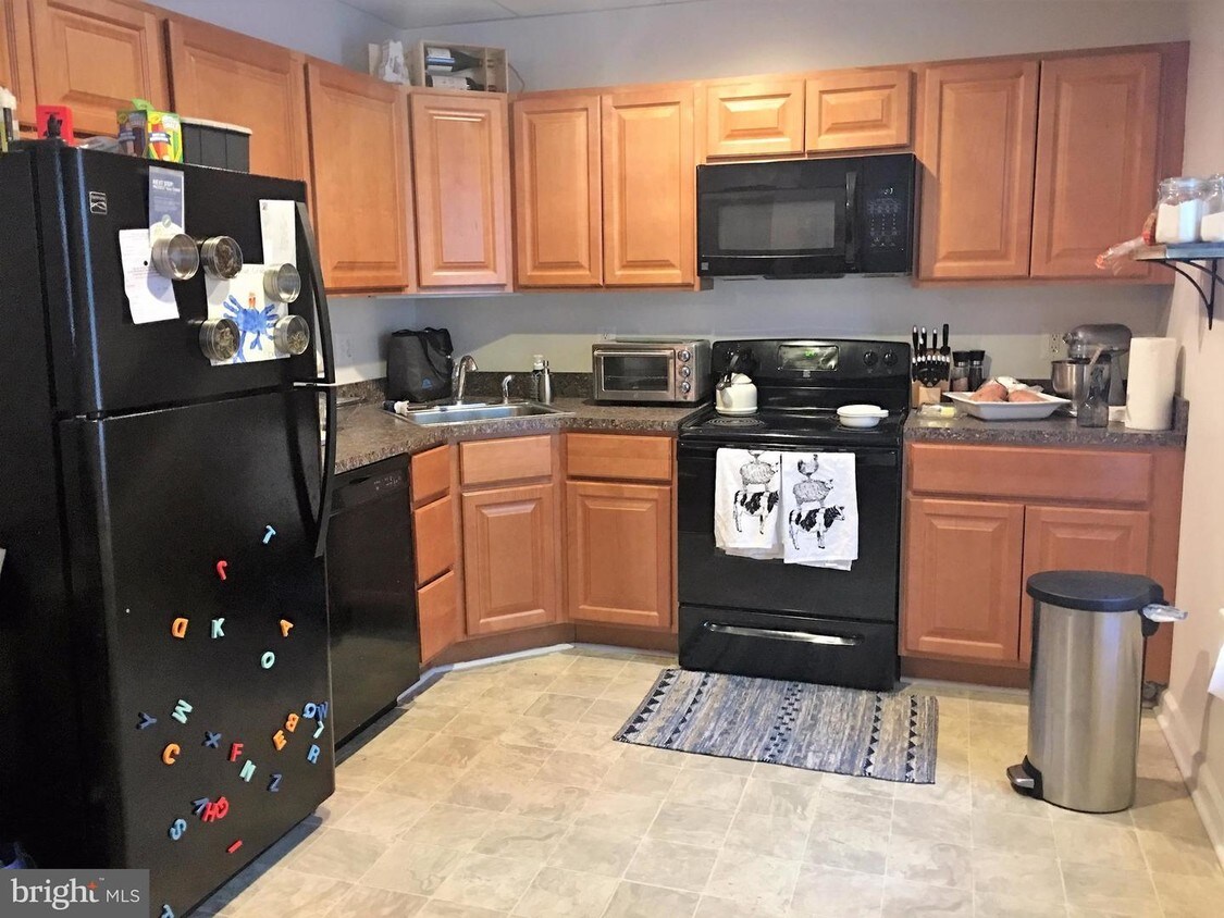 2750 Holland Dr, Huntingtown, MD 20639 House Rental in Huntingtown