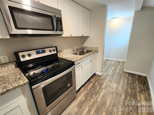 Foto del edificio - 1423 Oakshade Ave
