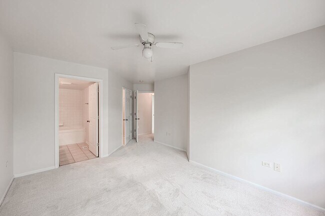 Building Photo - 2935 Rutland Cir