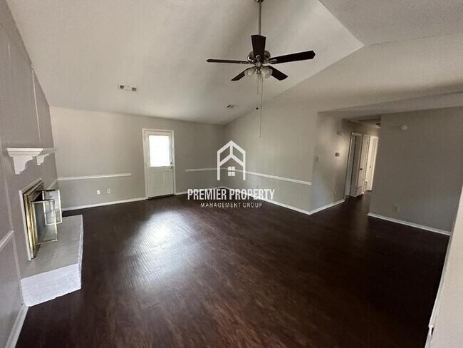 Building Photo - 5757 French Market Cir N