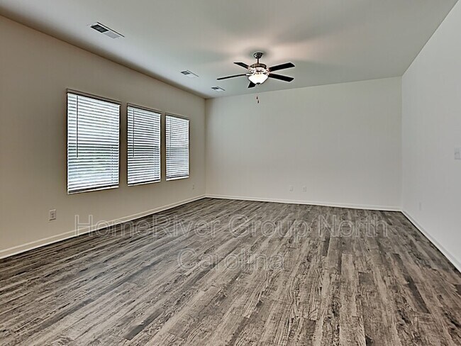 Building Photo - 13019 Joclaire Ct
