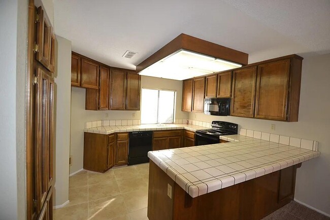 Building Photo - 292 River Run Cir
