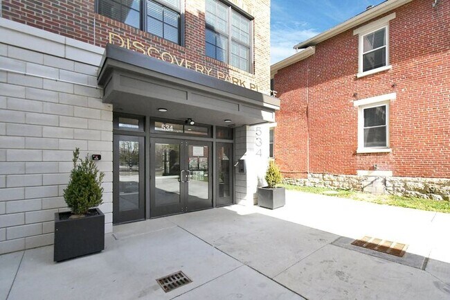 Foto del edificio - 534 E Rich St