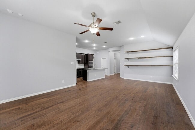 Building Photo - 453 Rockaway Dr