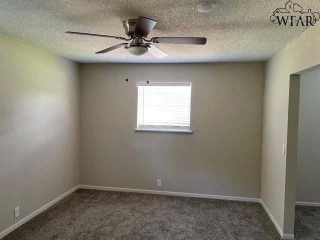 Building Photo - 2803 Roanoke Dr