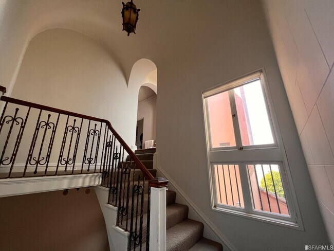 Foto del edificio - 140 Presidio Ave