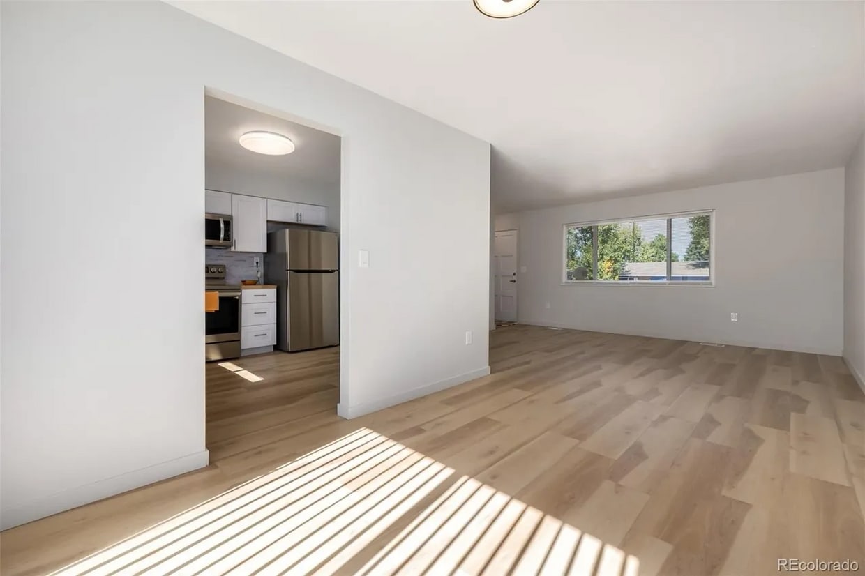 Building Photo - 5590 Oro Grande Dr
