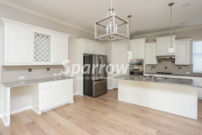 Building Photo - 14700 Cedar Flat Way