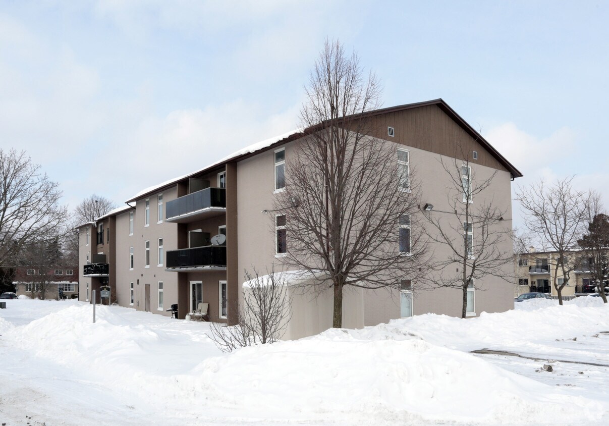 109123 Westwood Dr, Kitchener, ON N2M 2K7 109123 Westwood Dr