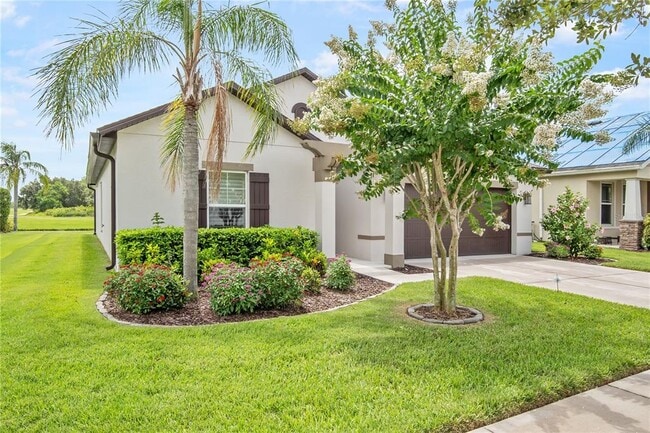 Building Photo - 13330 Palmera Vista Dr