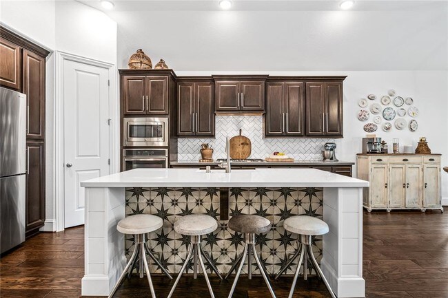 Building Photo - 27826 Hinkley Dr