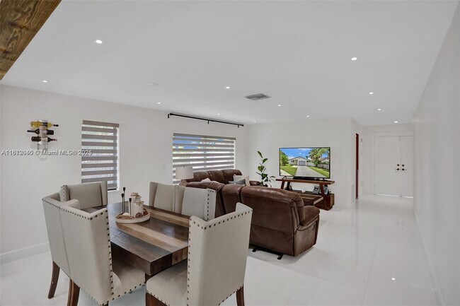 Foto del edificio - 14421 SW 111th Terrace
