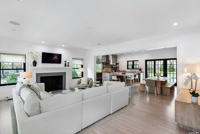 Foto del edificio - 31 Meredith Ave