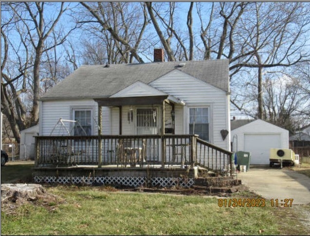 Building Photo - 1020 N Oakcrest Ave