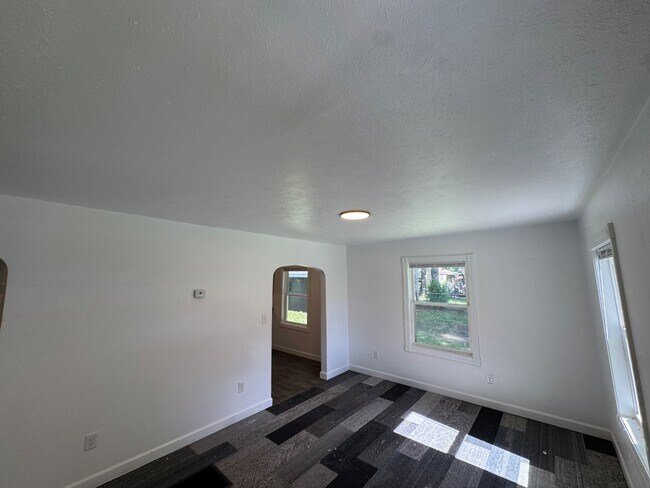 Building Photo - 54203 Wilson St