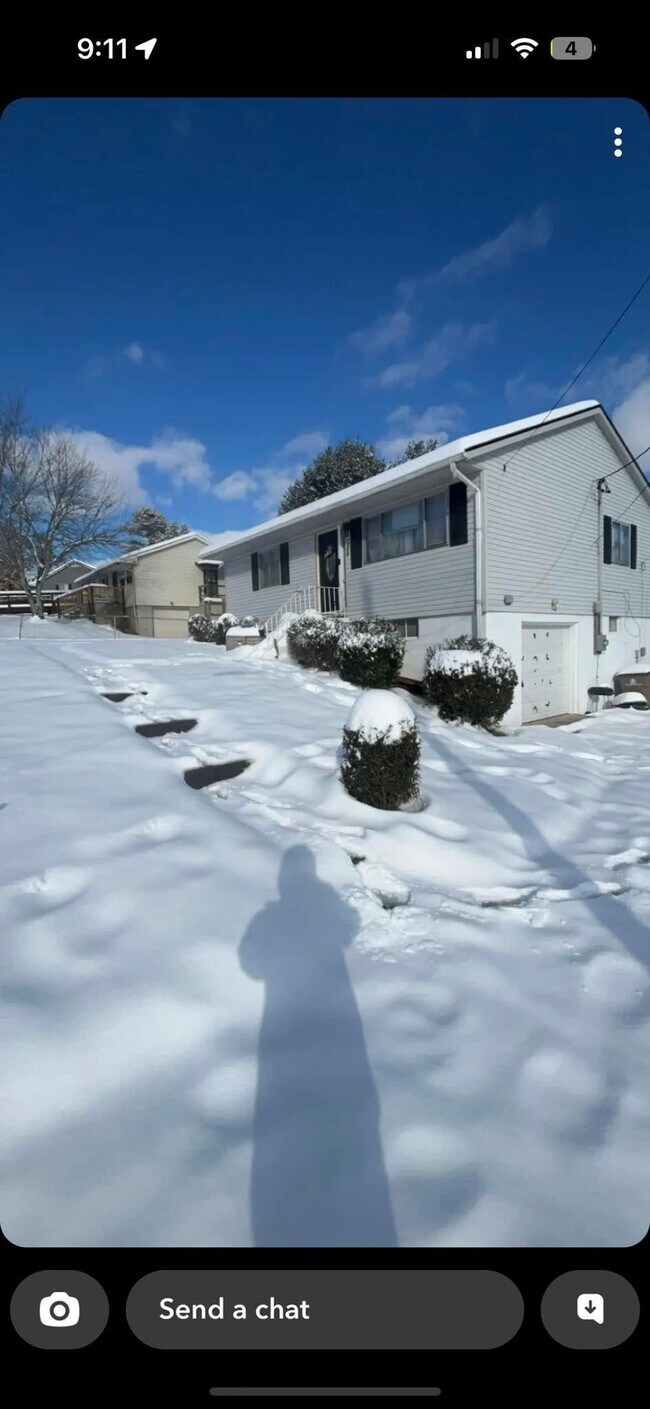 Foto del edificio - 1208 Pickwick Rd
