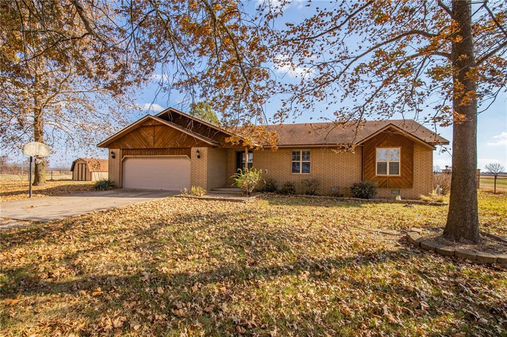 Foto principal - 15364 North Highway 94